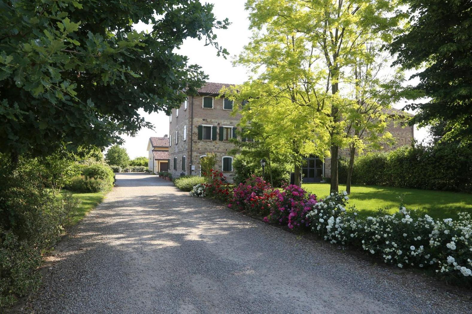 Agriturismo Il Brugnolo Scandiano Exterior photo